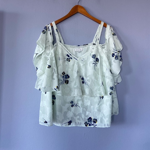 Lucky Brand Floral Cold Shoulder Top in Green Size 1X - Picture 2 of 7